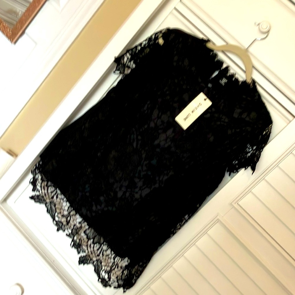 NWT, Black crochet like lace- short sleeve top with full coverage!